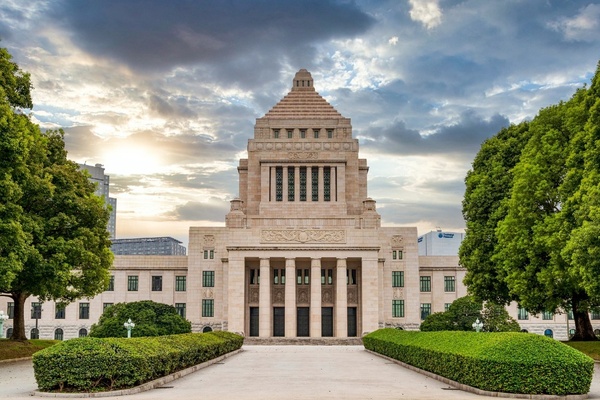 日本语言学校签证与招生制度全解析（2025年）