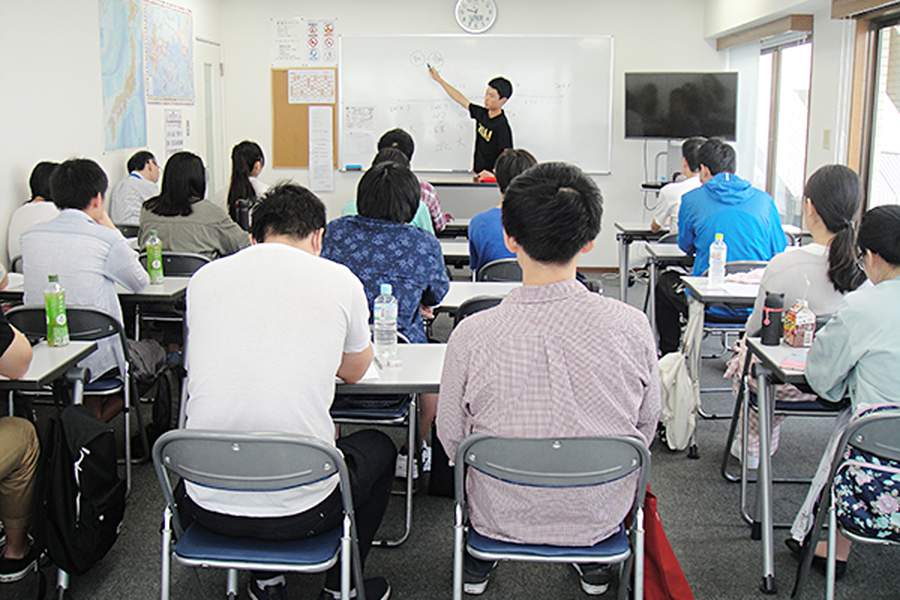 育秀国际语学院-2