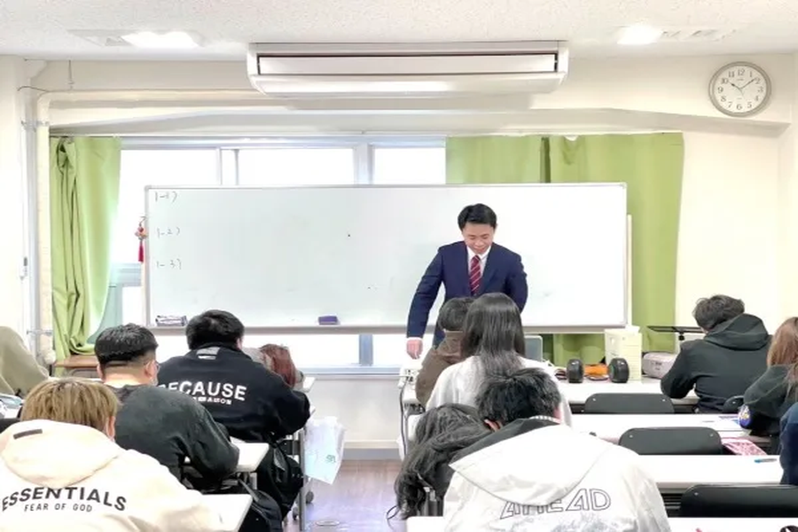 富士国际语学院-3