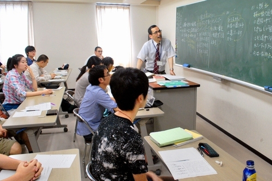 关西语言学院-3