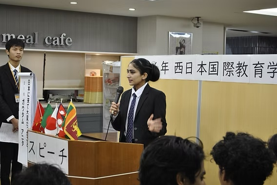 西日本国际教育学院-2