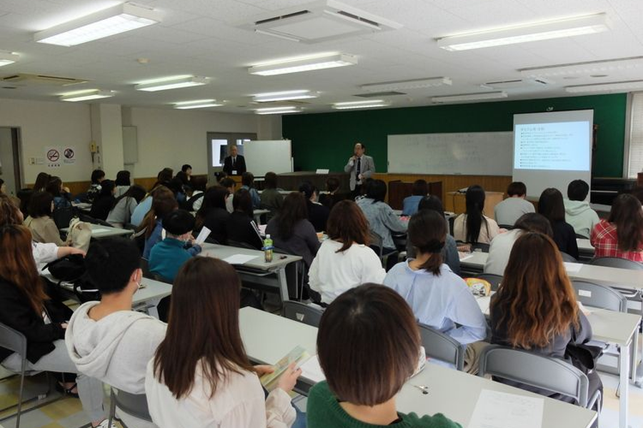 湖东学园专门学校（日本语科）-2