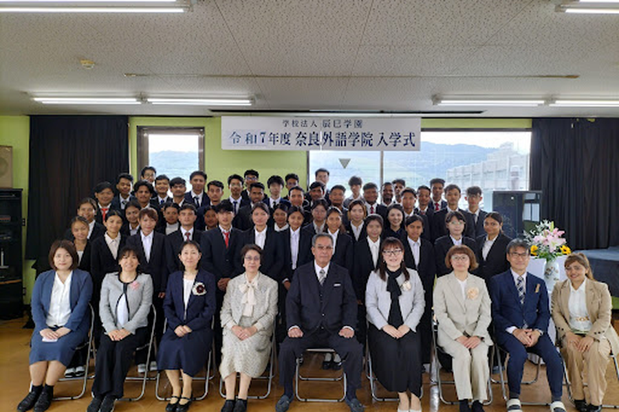奈良外语学院-4