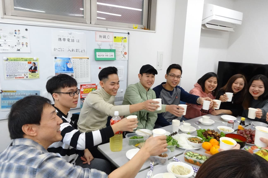 春日日本语学院-4