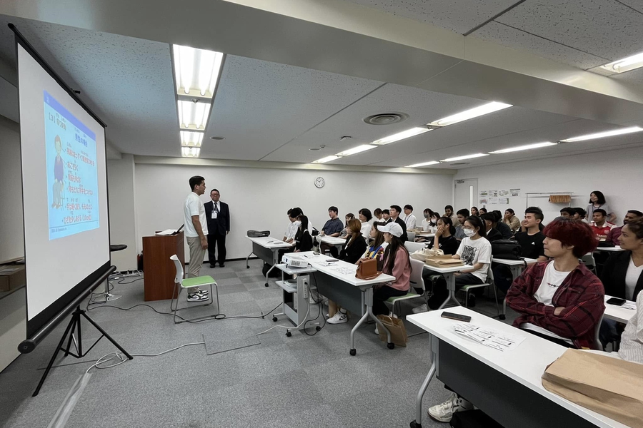 新宿国际交流学院-6