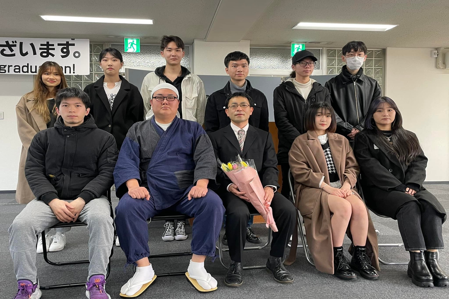 新大阪外国语学院-9