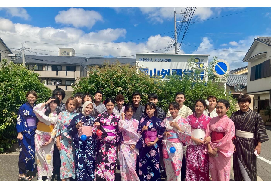 冈山外语学院-1