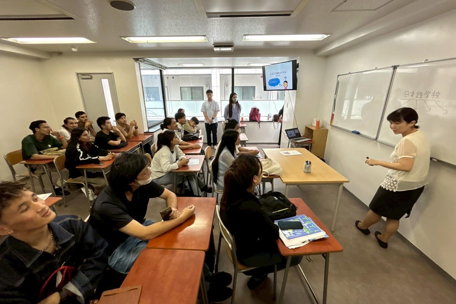 银座环球外语学院-3