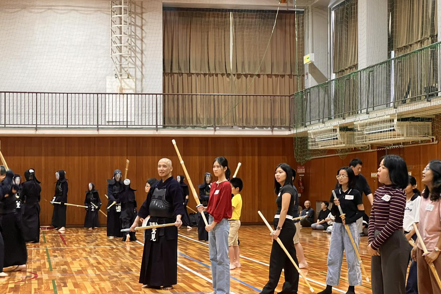 大阪国际外语学院-1