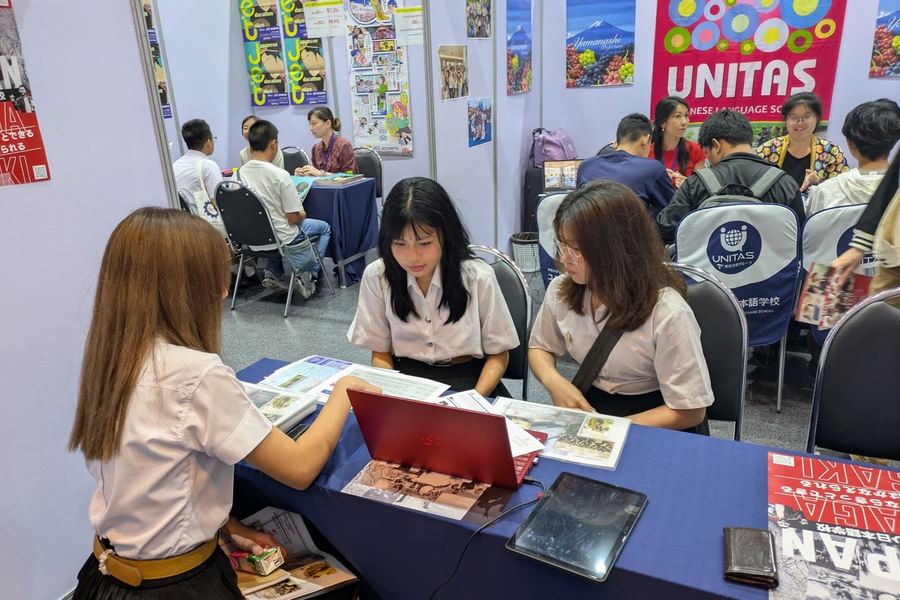 朝日日本语学院-5