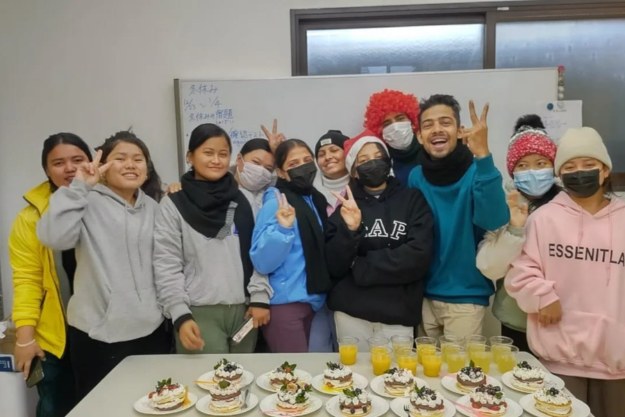 西日本商务语学学院-2