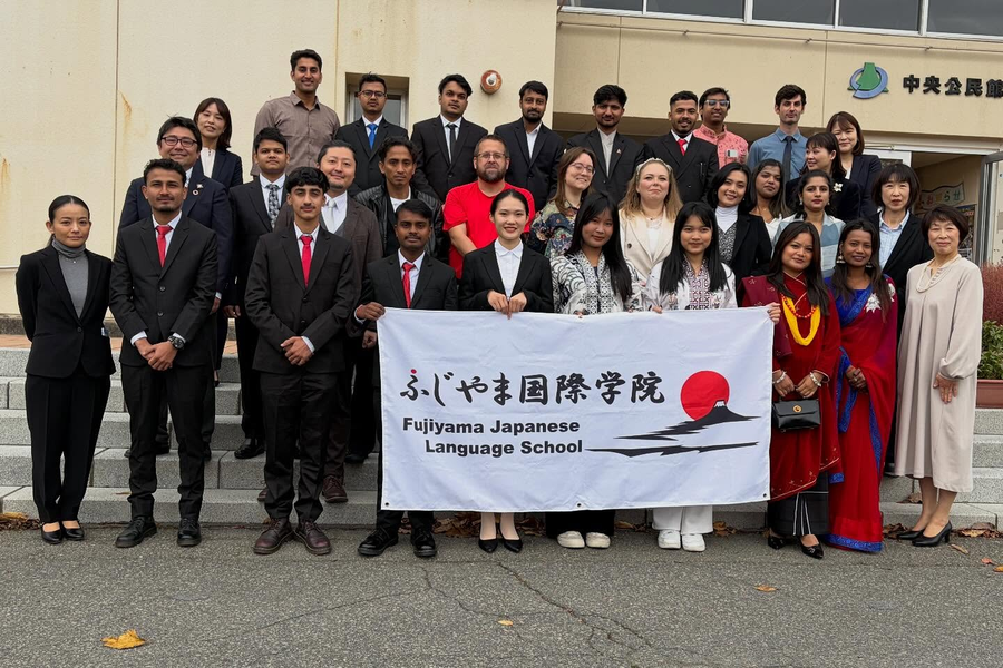 富士山国际学院-8