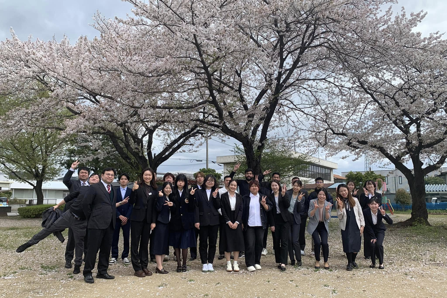 薄井国际学园-2