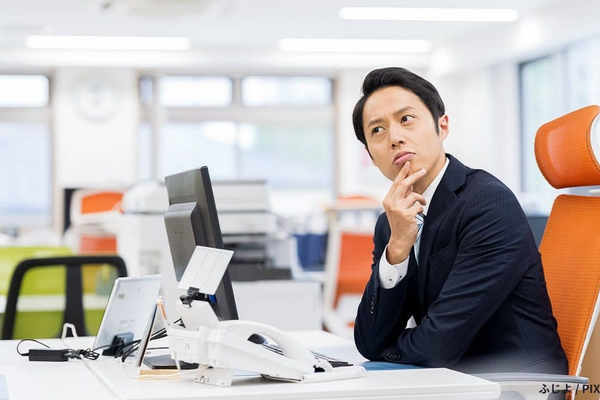 在留外国人首次突破400万：制度转折下的结构变化